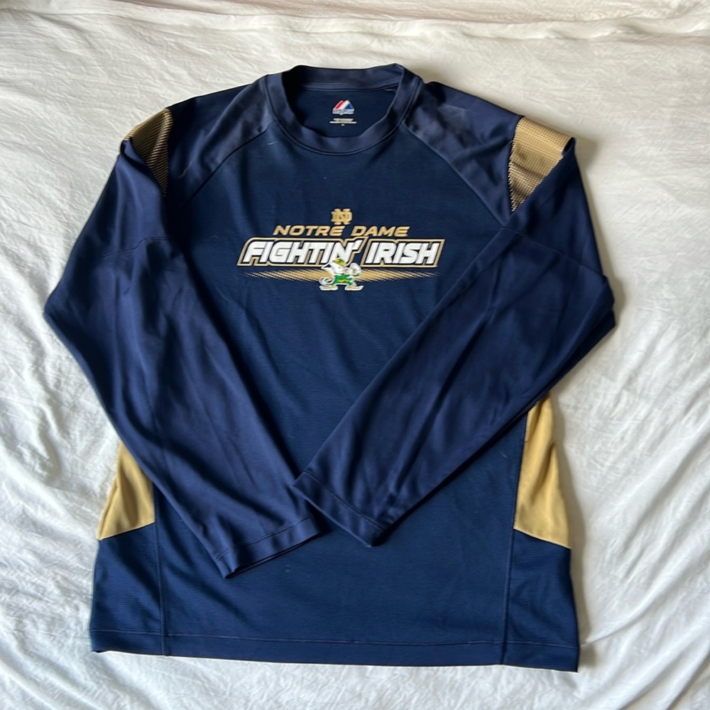 Men’s Notre Dame athletic shirt - L